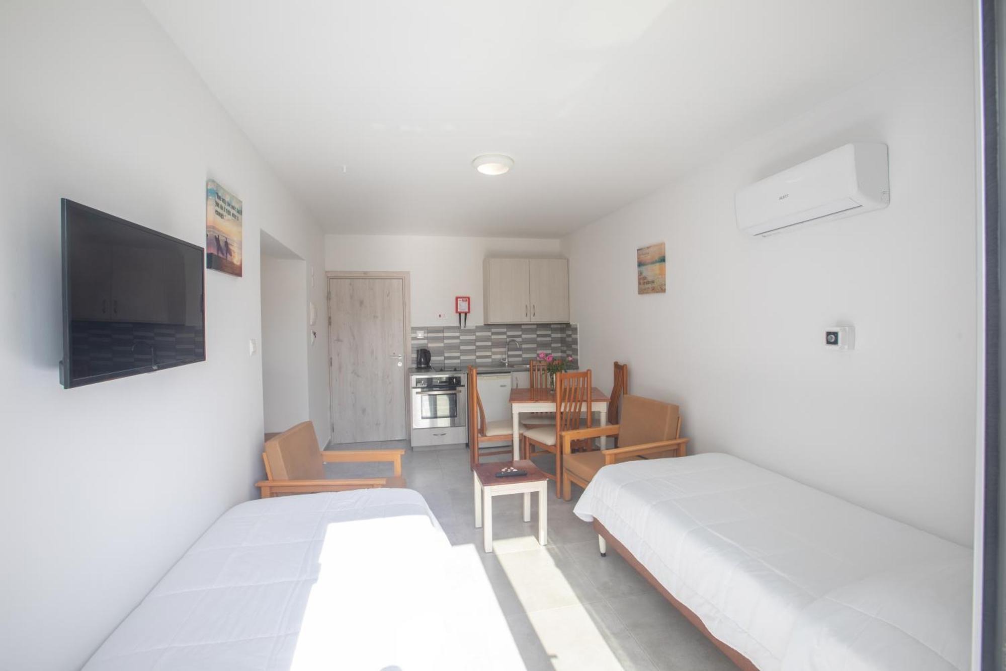 Pavlinia & 3* Agia Napa