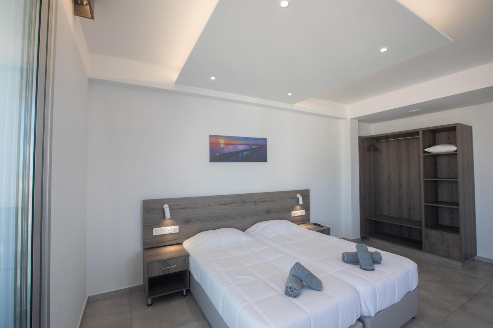 Pavlinia Hotel&apartments Aparthotel