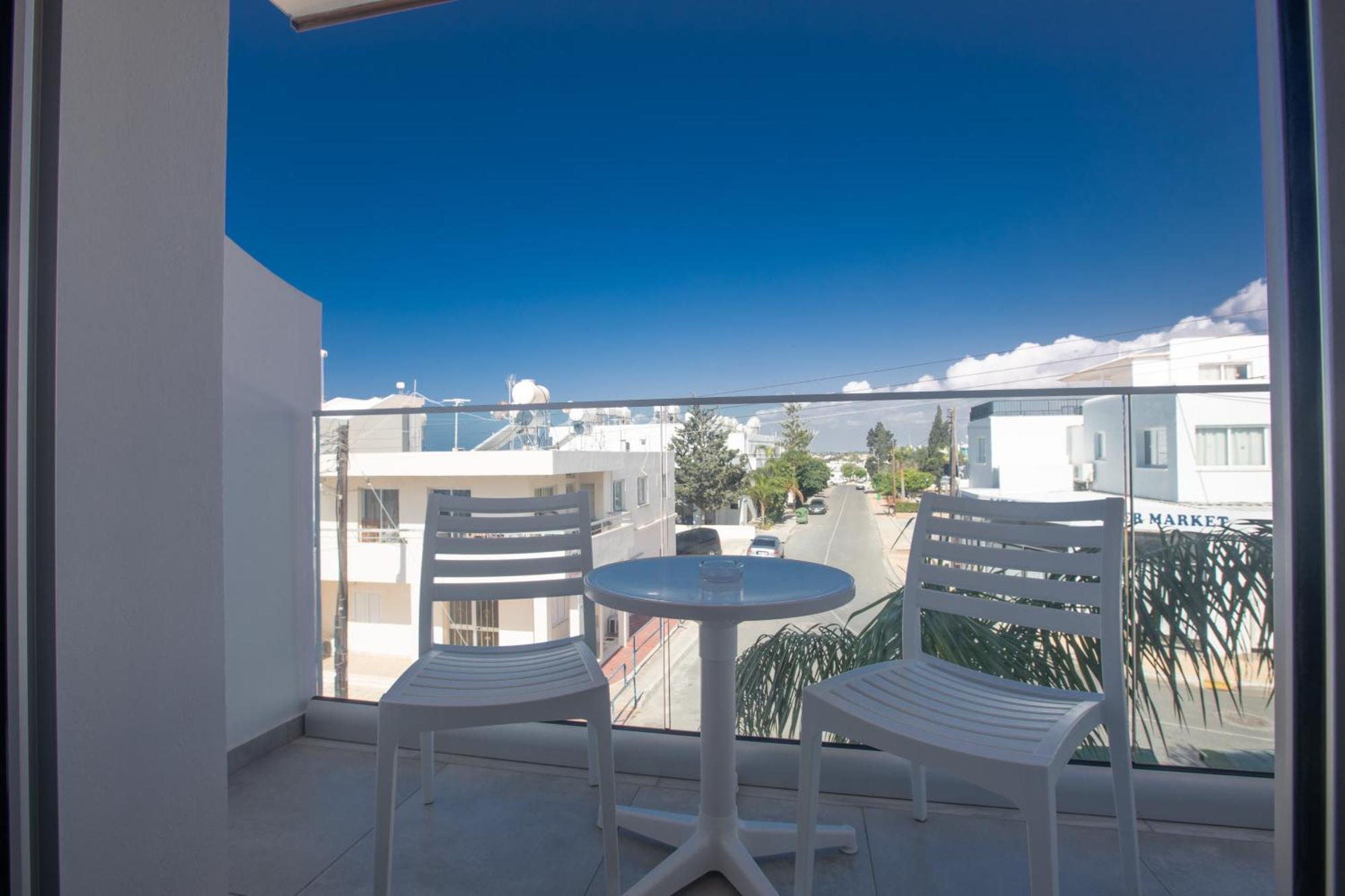 Aparthotel Pavlinia Hotel&apartments 3*