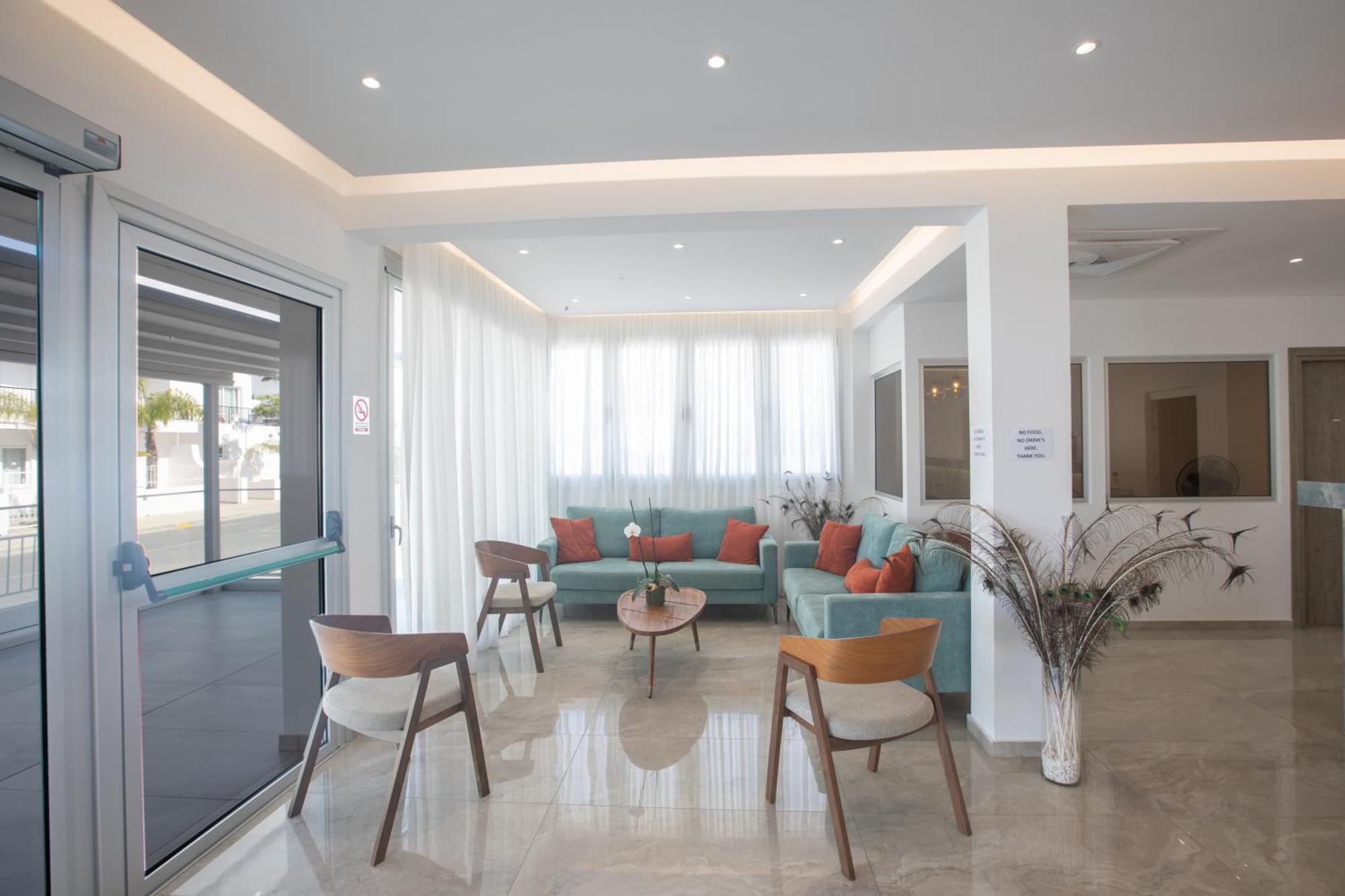 Pavlinia Hotel&apartments 3*