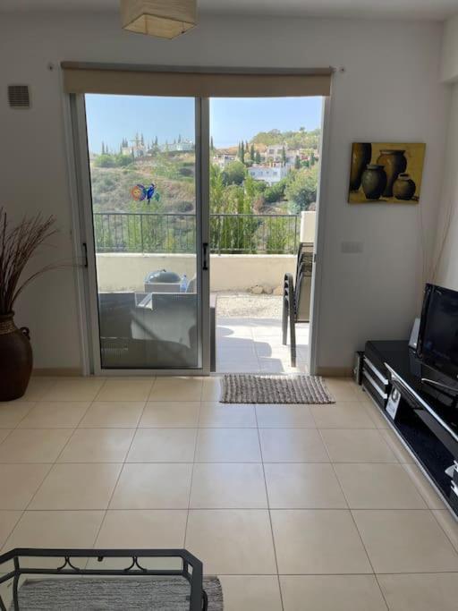 Apartamento 2 Bed Mountains And Costal Views With Pool *