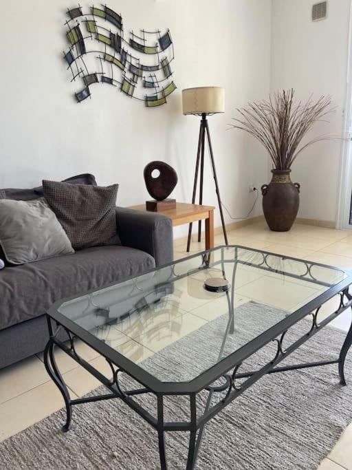 2 Bed Mountains And Costal Views With Pool Apartamento *
