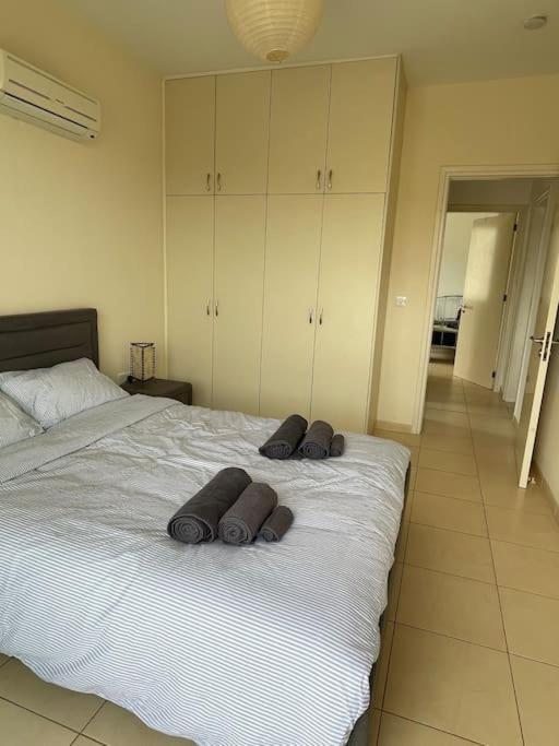 Apartamento 2 Bed Mountains And Costal Views With Pool Paphos