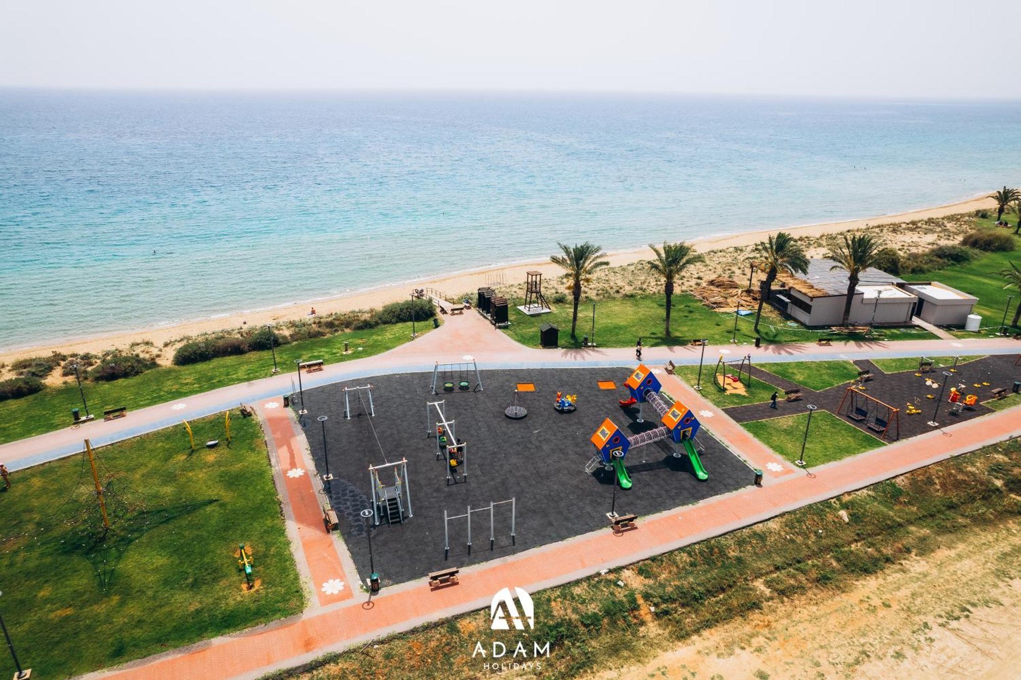 Seaview Stylish One Bedroom In Caesar Resort, Remus 83