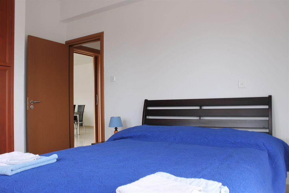 Galatia's Court * Paphos
