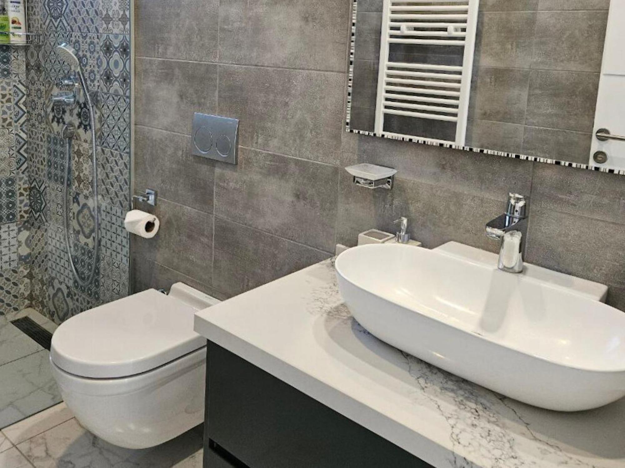 Serene Three-bedroom Retreat In Unforgettable Setting * Kyrenia (Northern Cyprus)