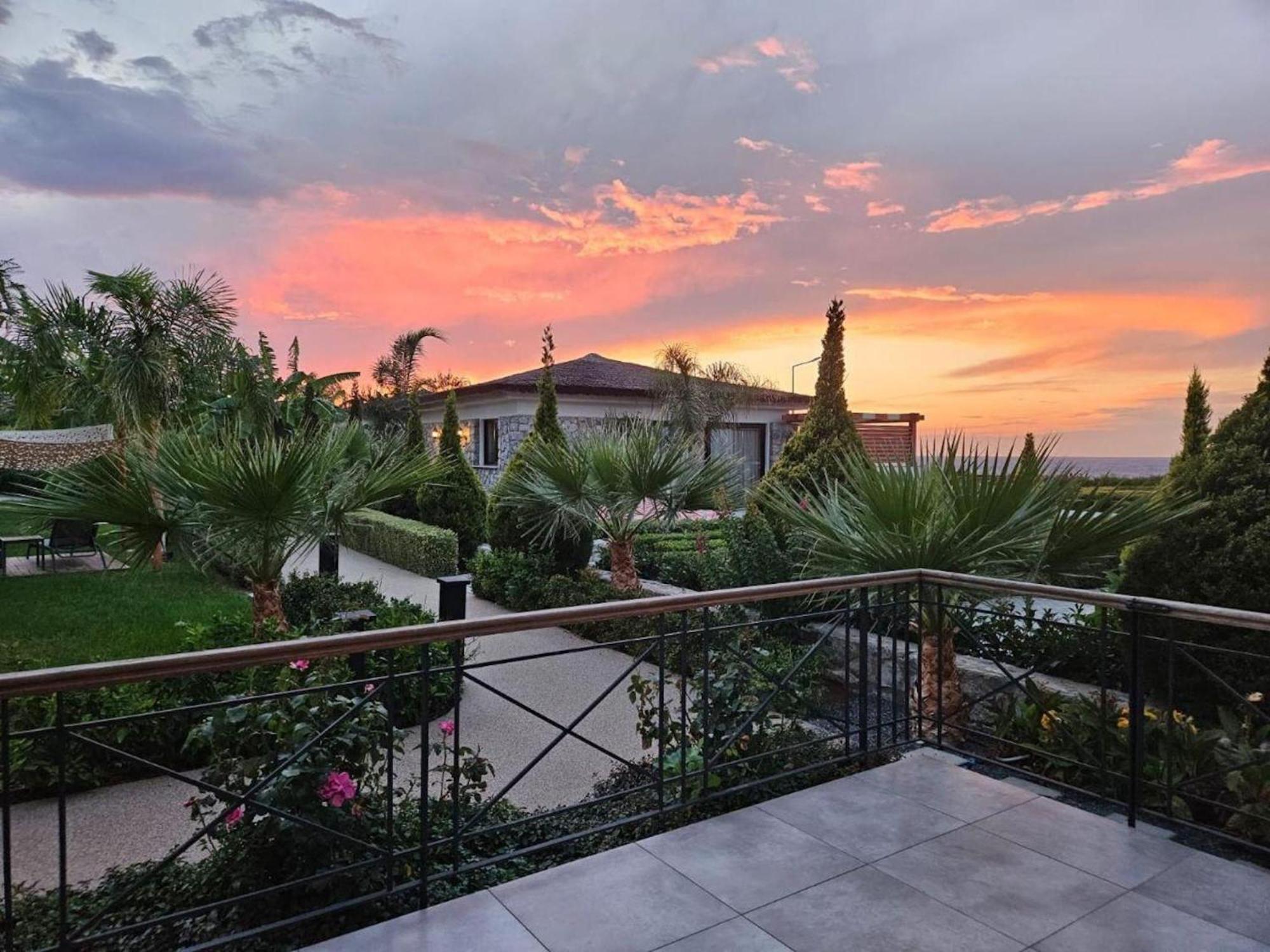 Serene Three-bedroom Retreat In Unforgettable Setting * Kyrenia (Northern Cyprus)