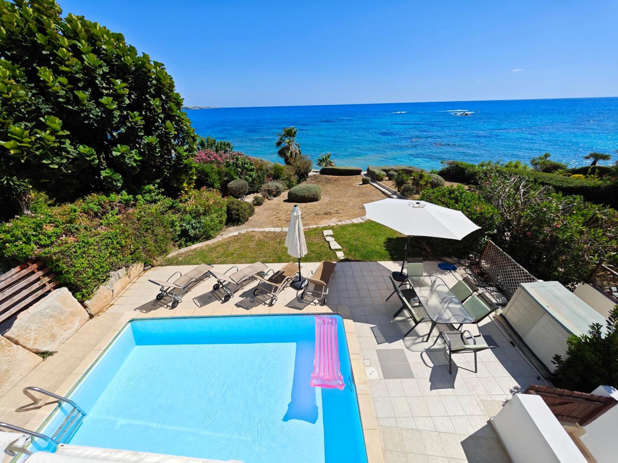 Villa Rosalia Coral Bay