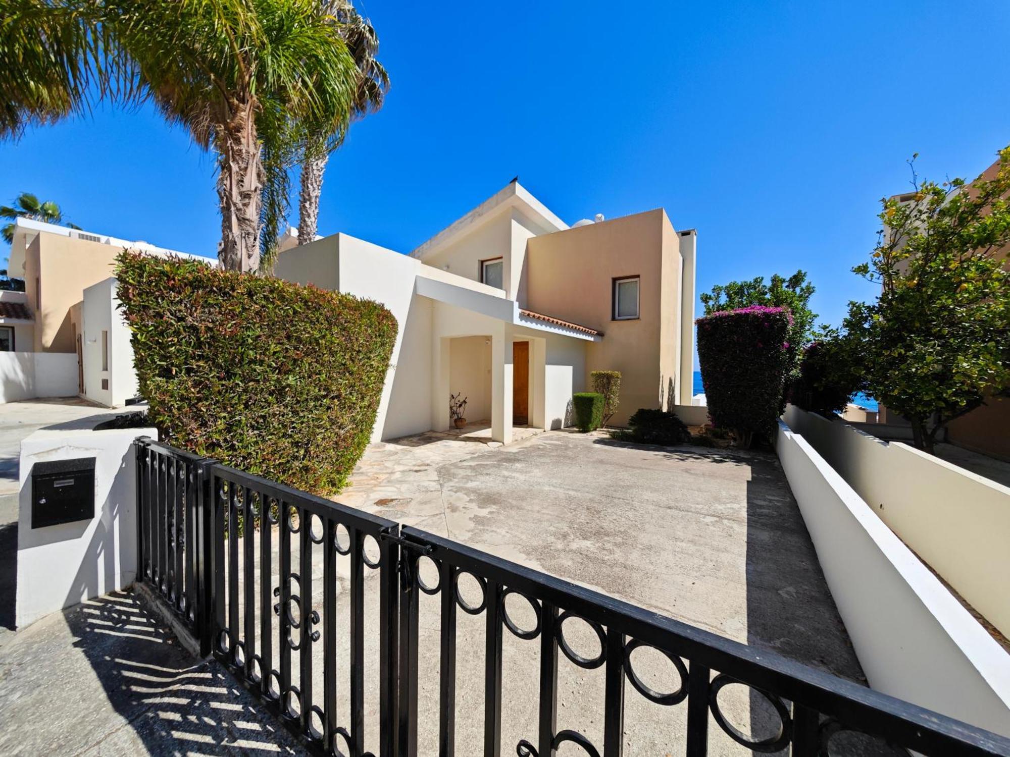 Rosalia Villa *