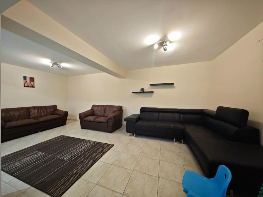 Rosalia Villa