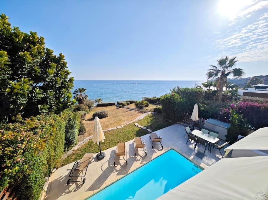 Rosalia Villa
