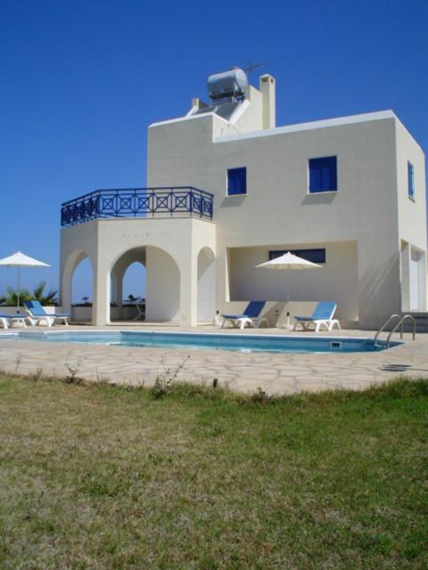 Villa Cynthia Peyia