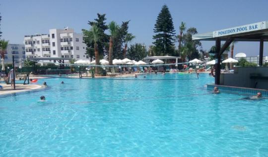 Antigoni Hotel 3*