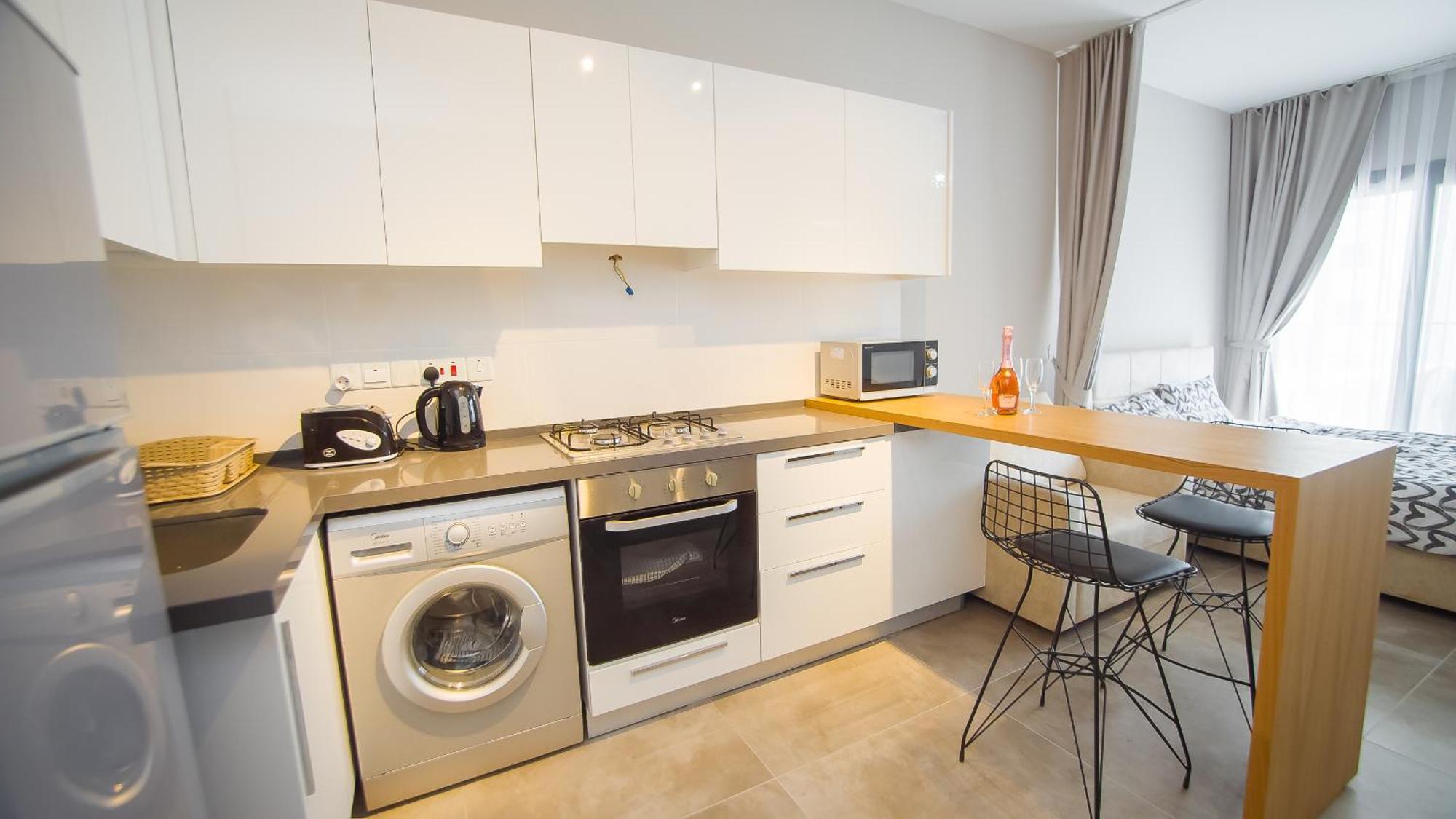 Apartment в комплексе Caesar & Trikomo