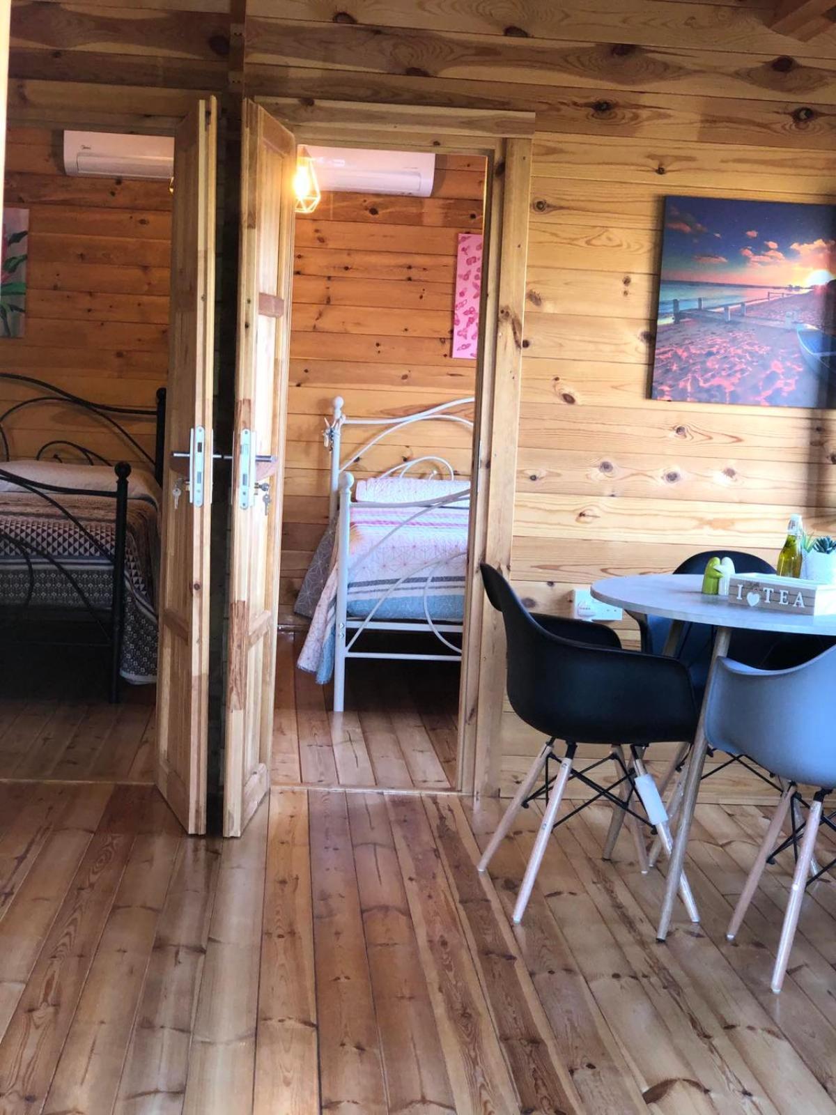 Chalet Happy Glamping Cy Agios Theodoros