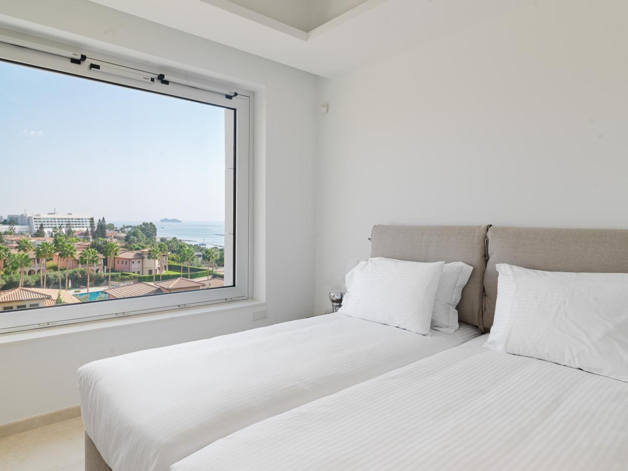 The Tower At St Raphael 3*