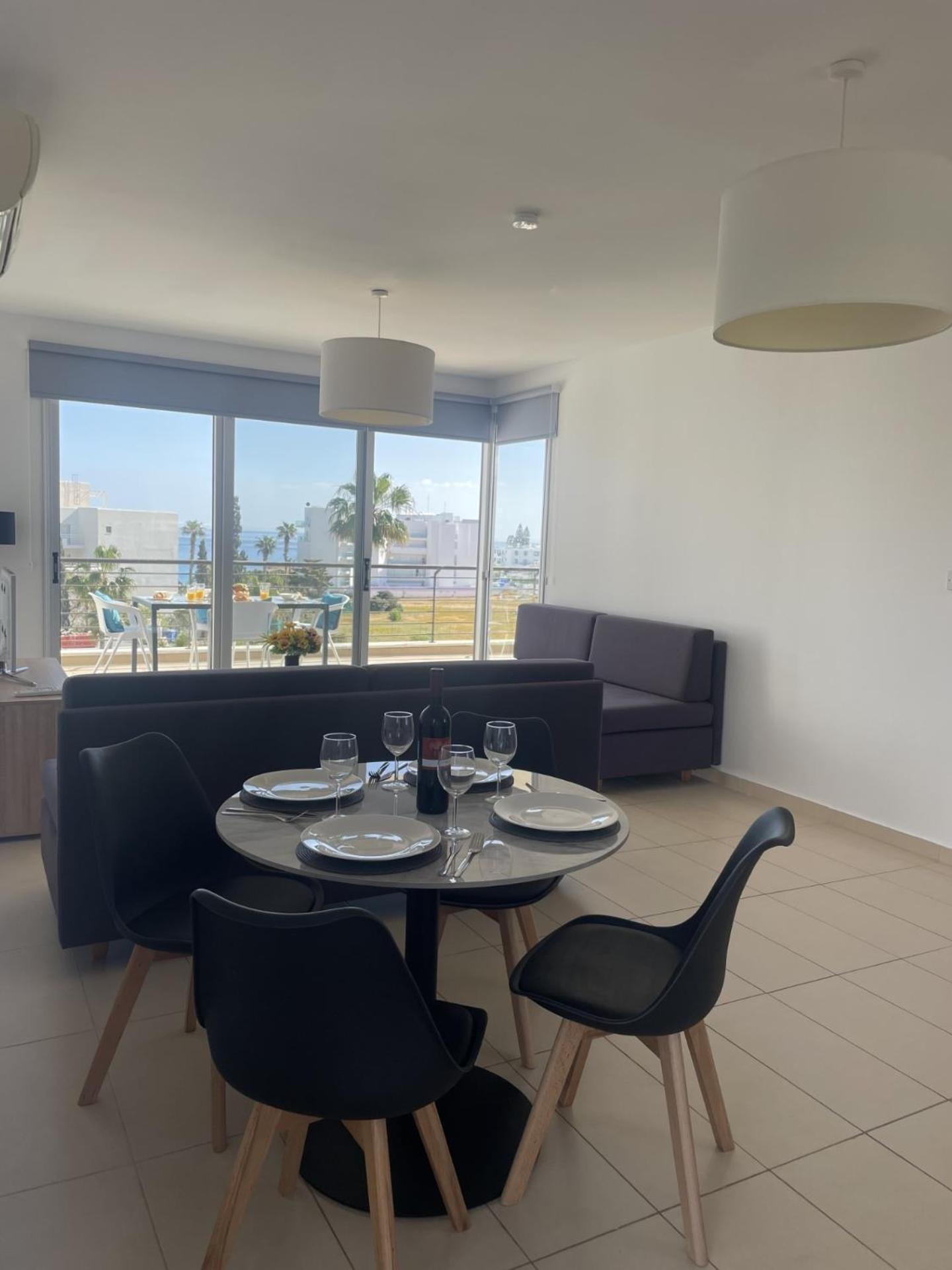 Apartment Fig Tree View