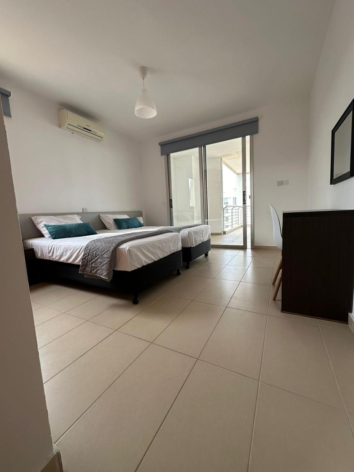 Apartment Fig Tree View