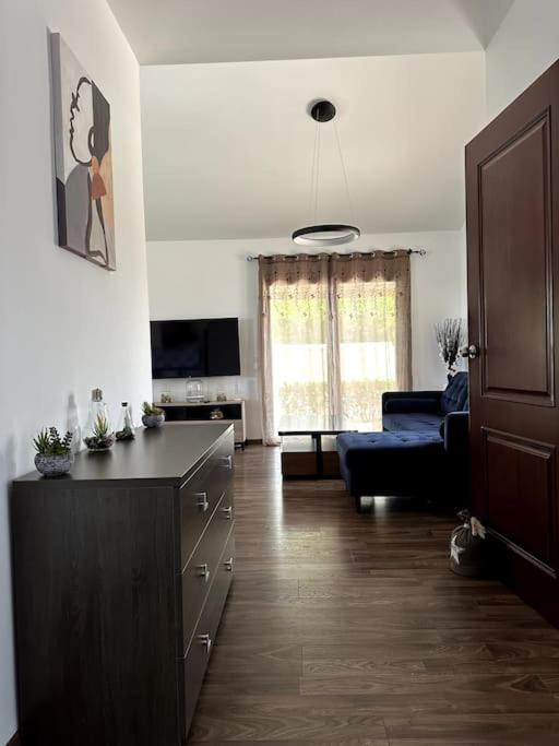 Family With Large Garden Villa Pissouri