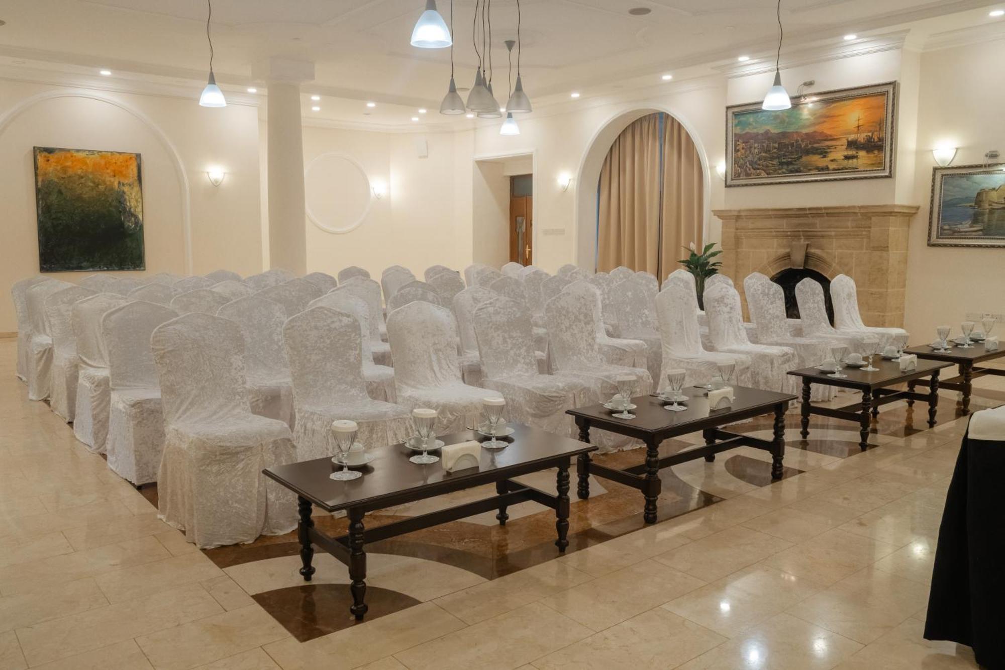 Hotel Dome & Casino At Central Kyrenia 4*