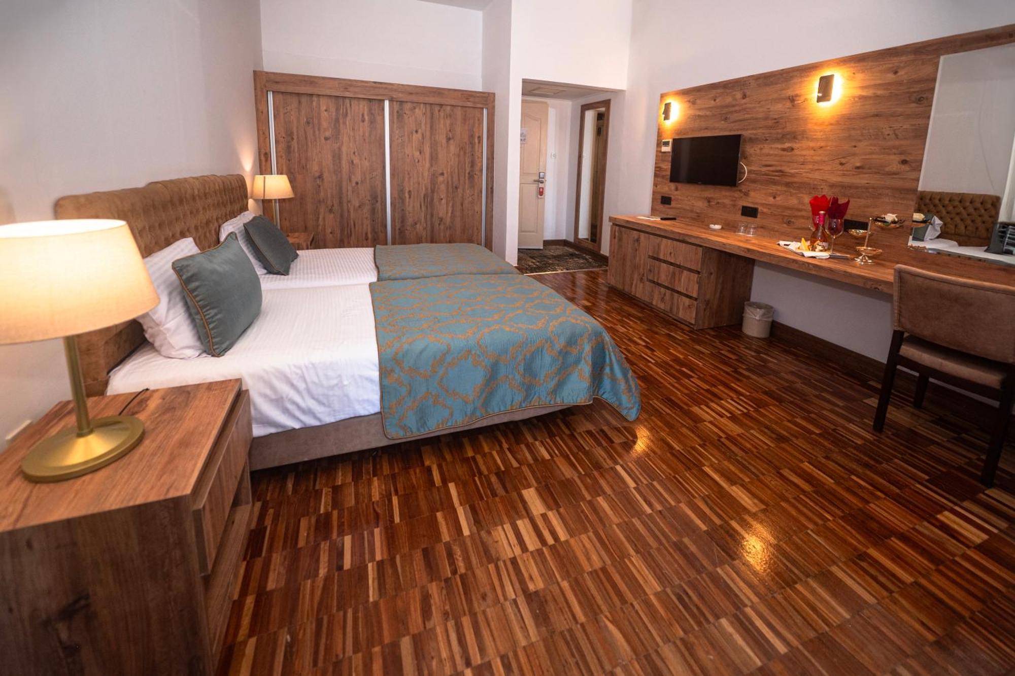Hotel Dome & Casino At Central Kyrenia 4*