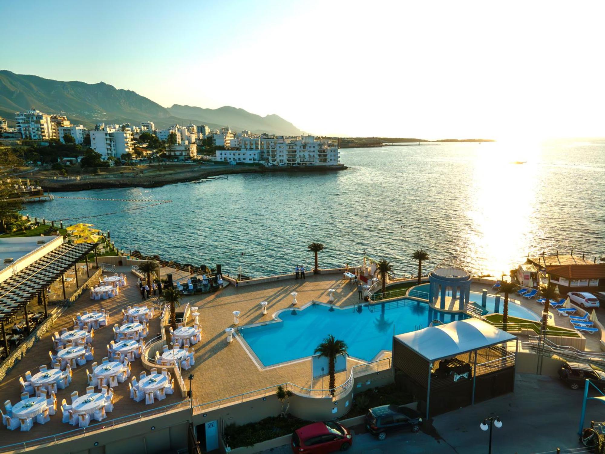 Dome & Casino At Central Kyrenia Hotel