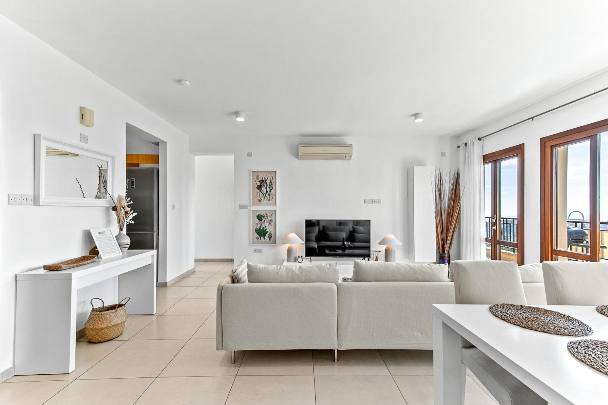 Apartment Theia With Sea And Sunset Views, The In Aphrodite Hills *