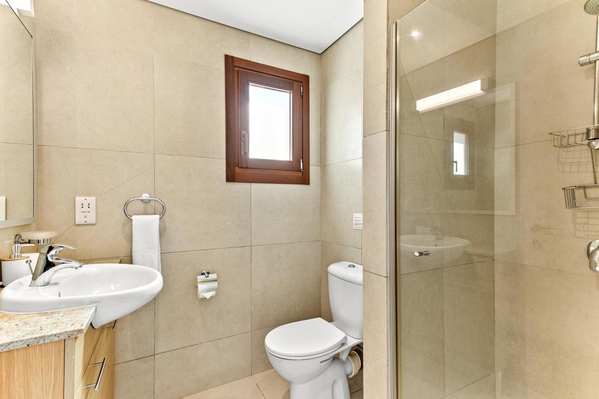 Apartment Theia With Sea And Sunset Views, The In Aphrodite Hills *