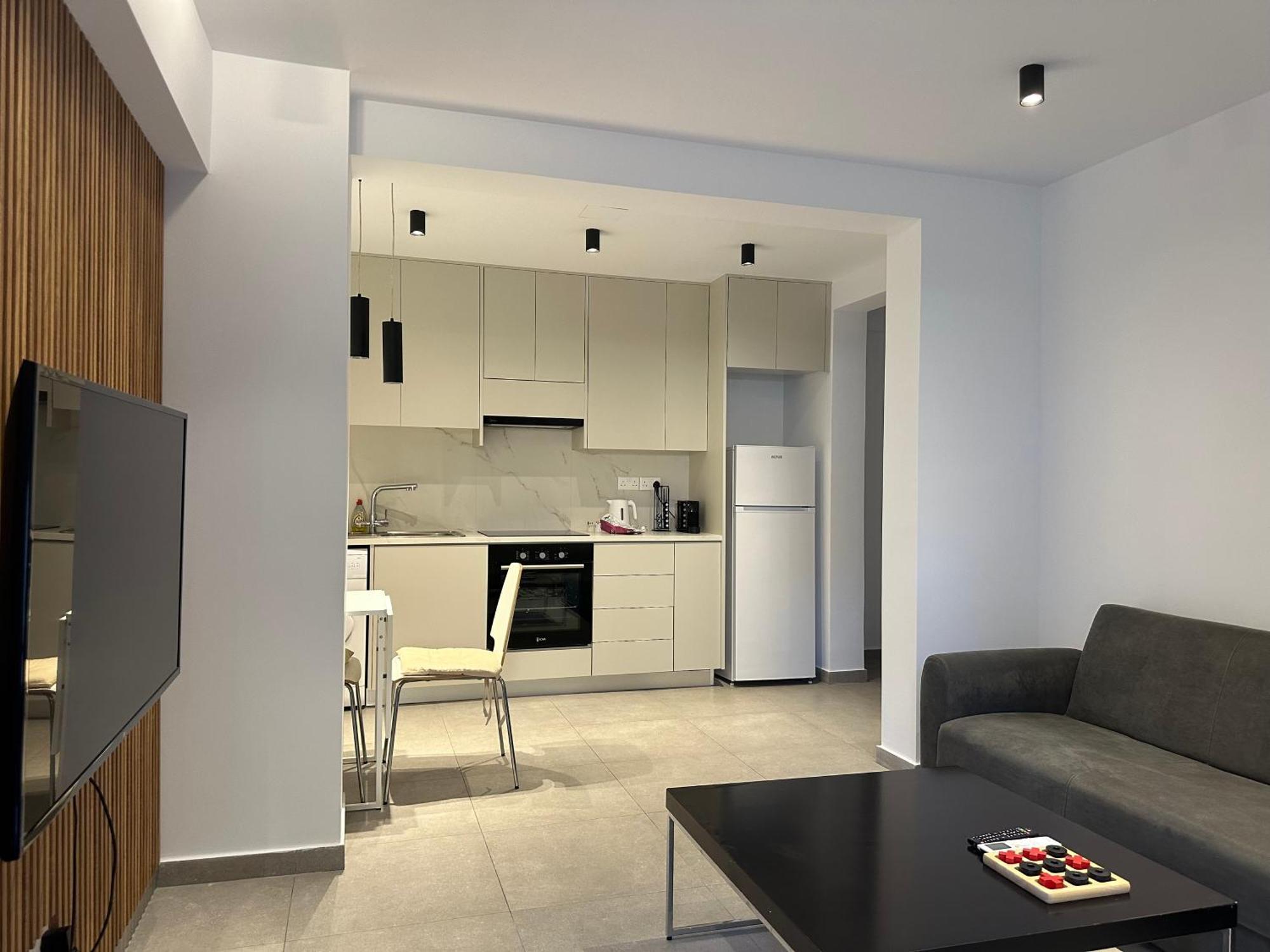 Royal Sunset & Appartement Limasol