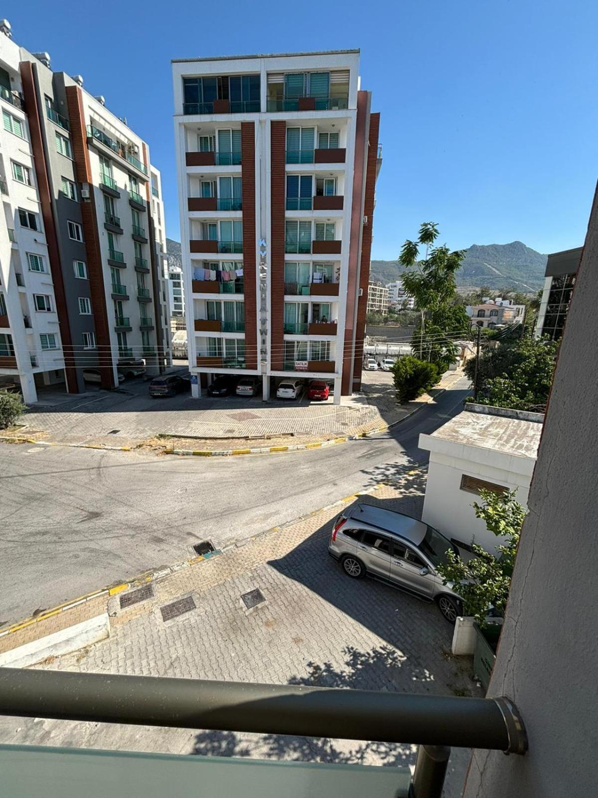 Kyrenia 2+1 Apartment *