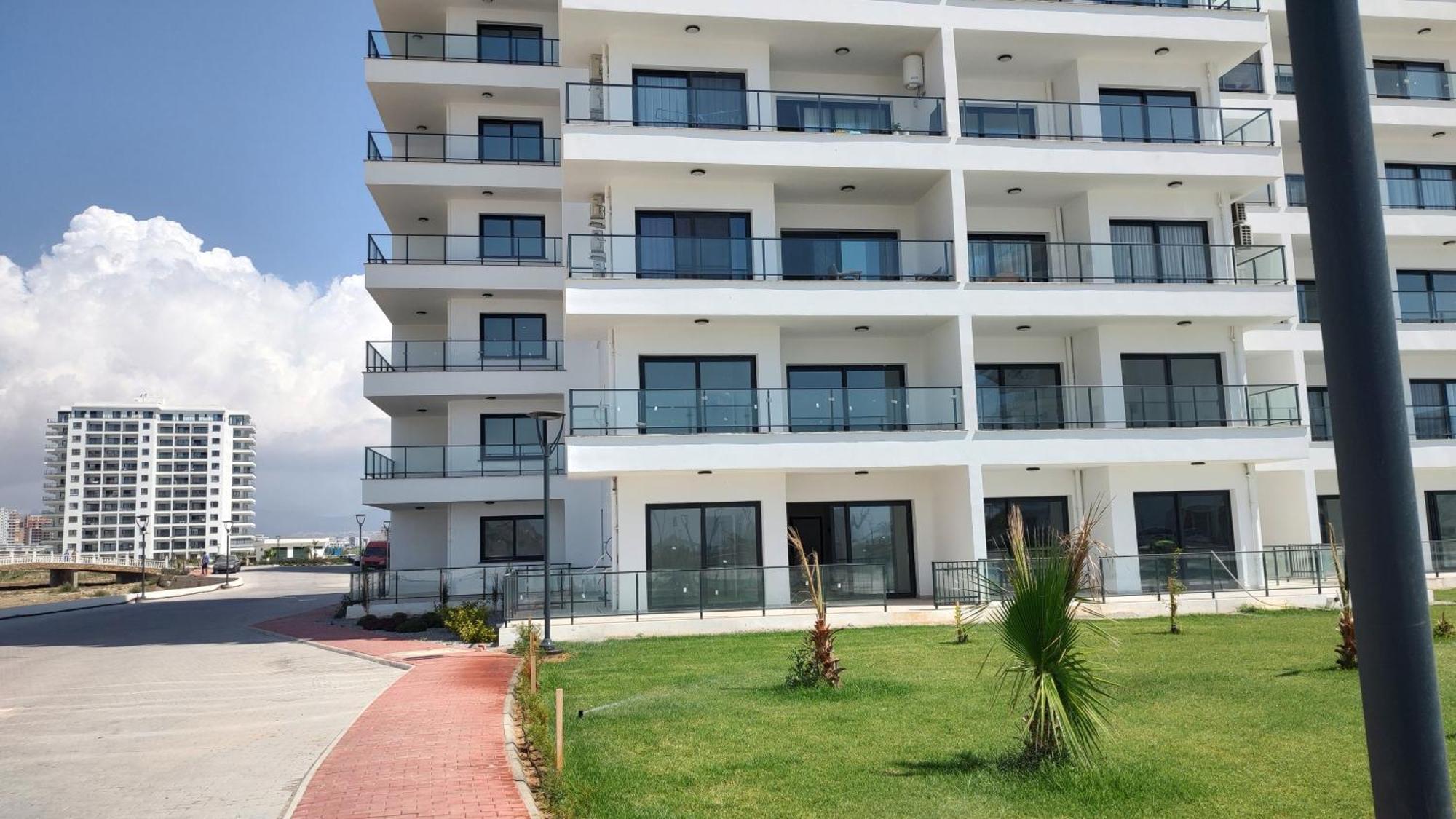 Apartment Flat In Caesar