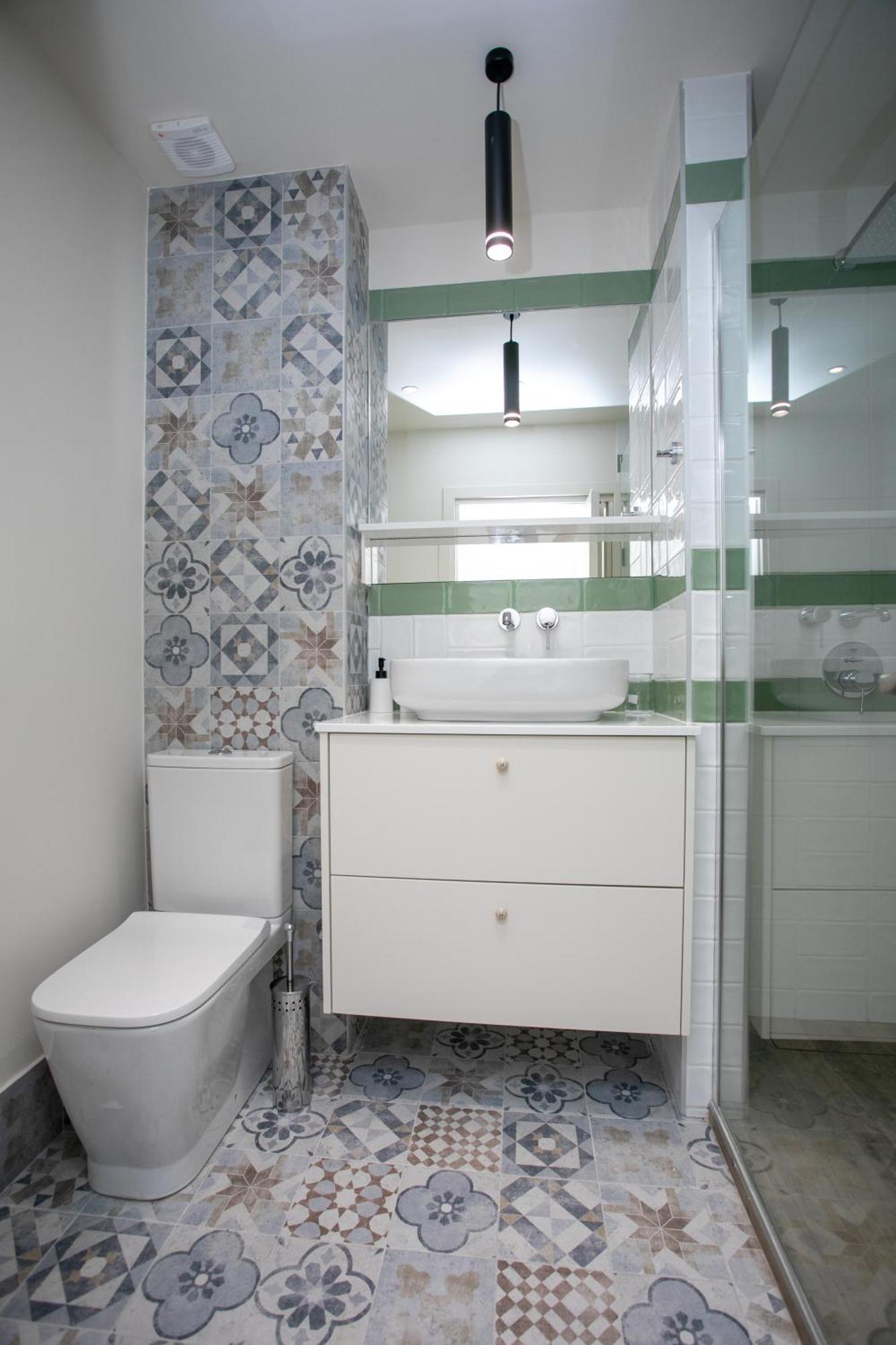 Palmove Luxurious Beachfront Apartment *