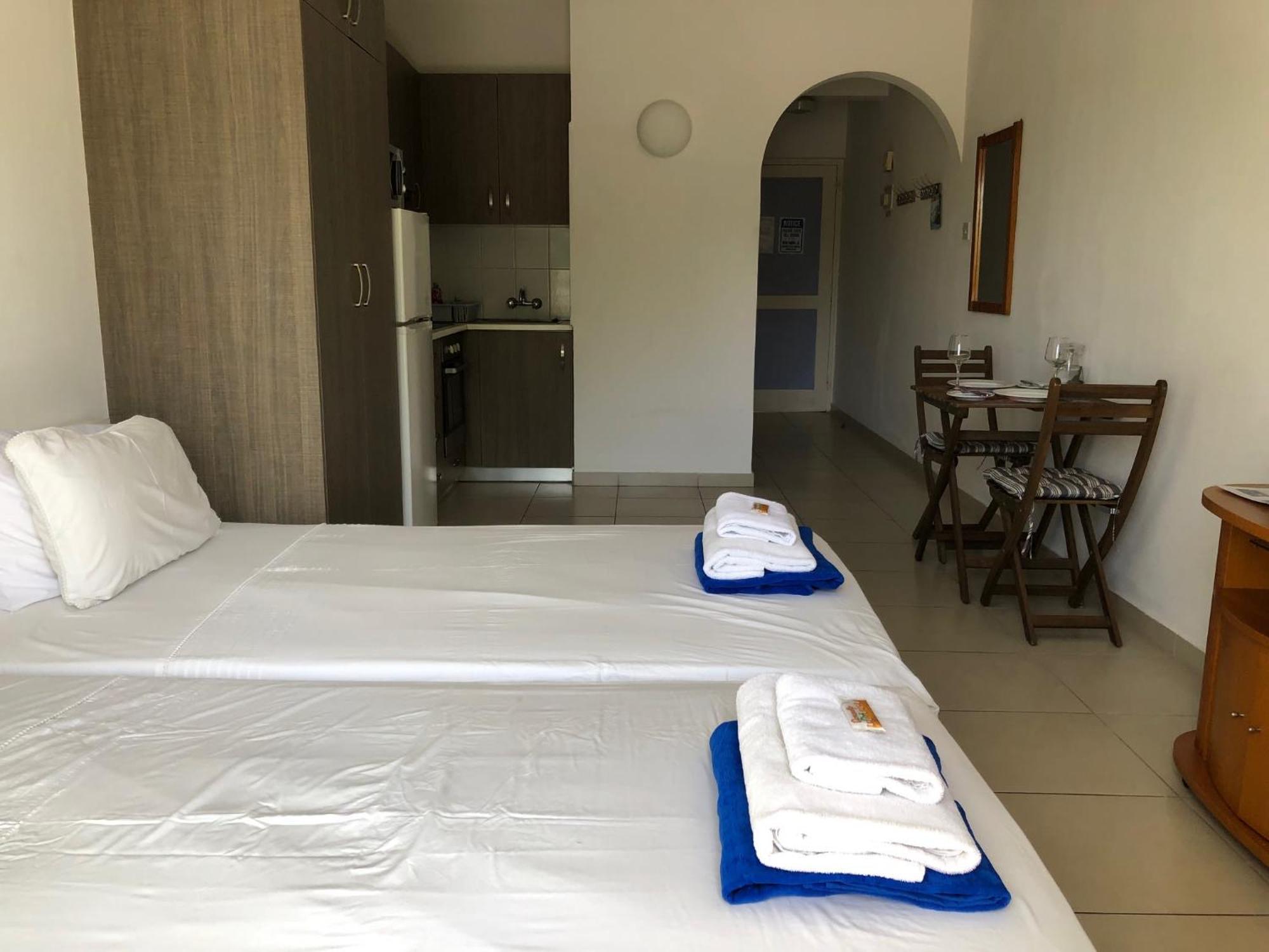 Paphos Gardens - 1Br Apt Near Pool, 5 Mins To Beach And Shops Apartment Paphos