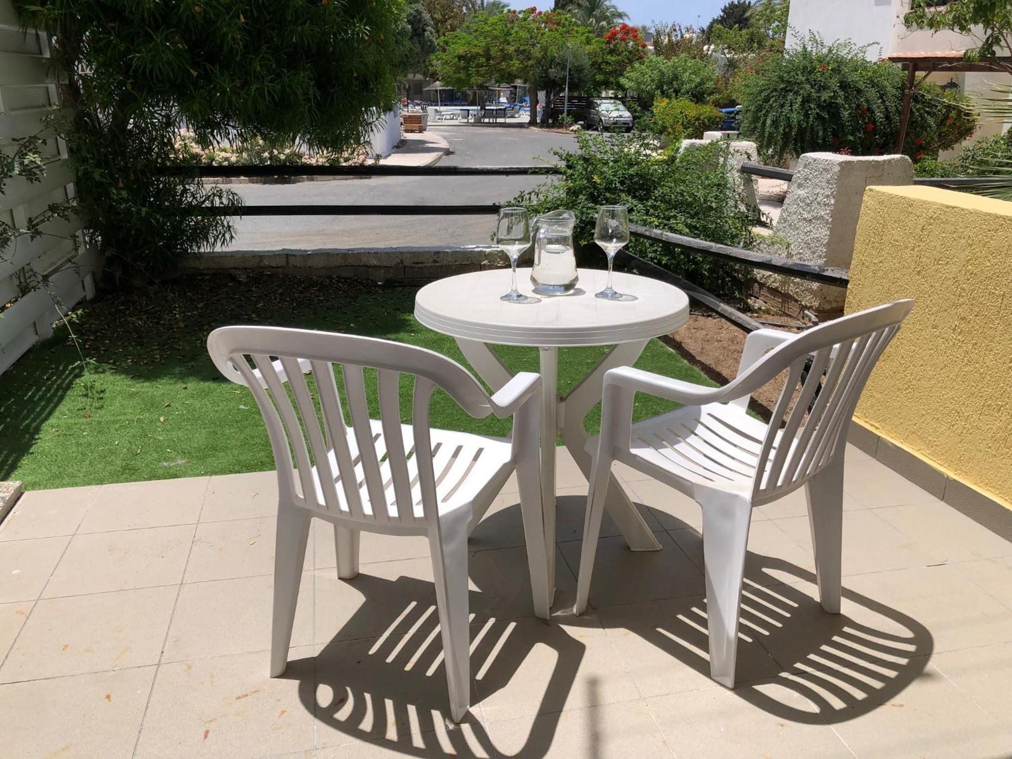 Apartment Paphos Gardens - 1Br Apt Near Pool, 5 Mins To Beach And Shops