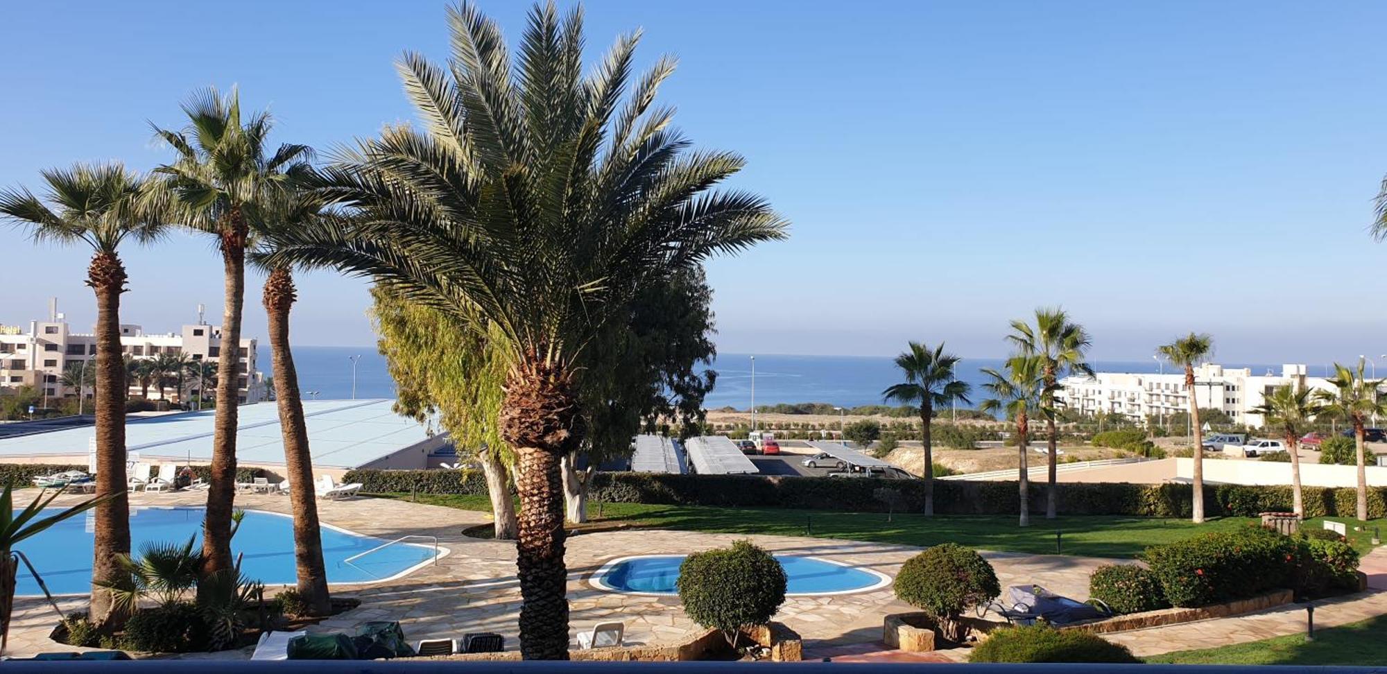Apartment Kings Palace - Modern, Sunny 2 Bed Ground Floor With Sea Views *