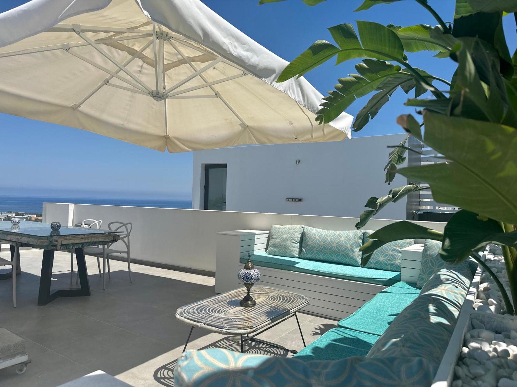 Premium Home: Bungalow-apartment Mit Rooftop Nahe Golfclub & Apartment *