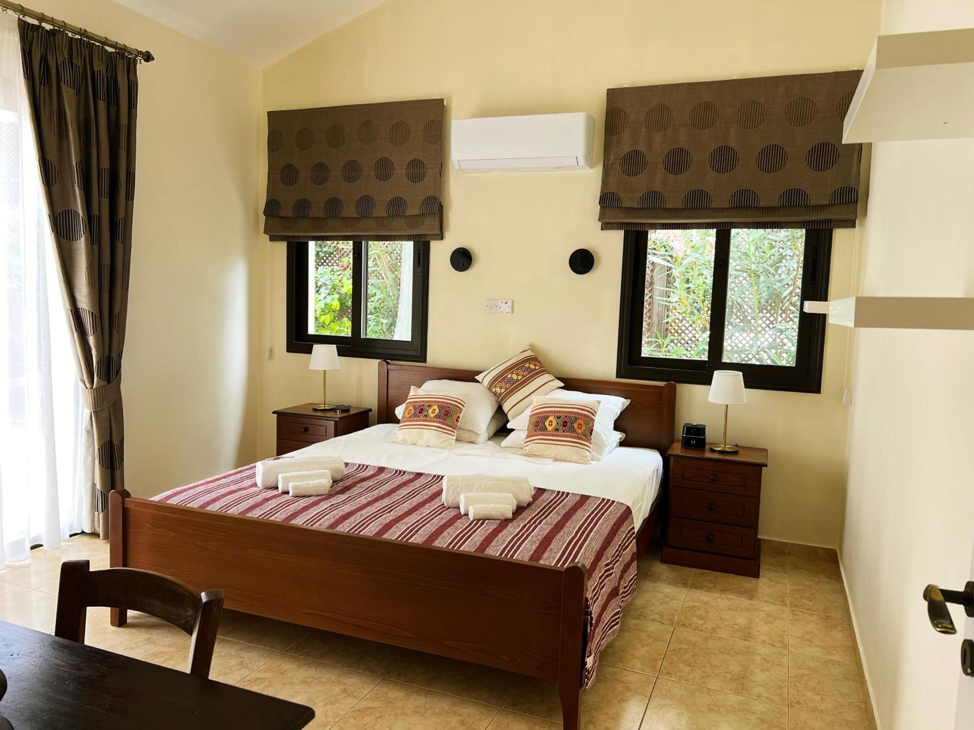 Pleiades - Sea Views, Private Pool & Hot Tub Villa *