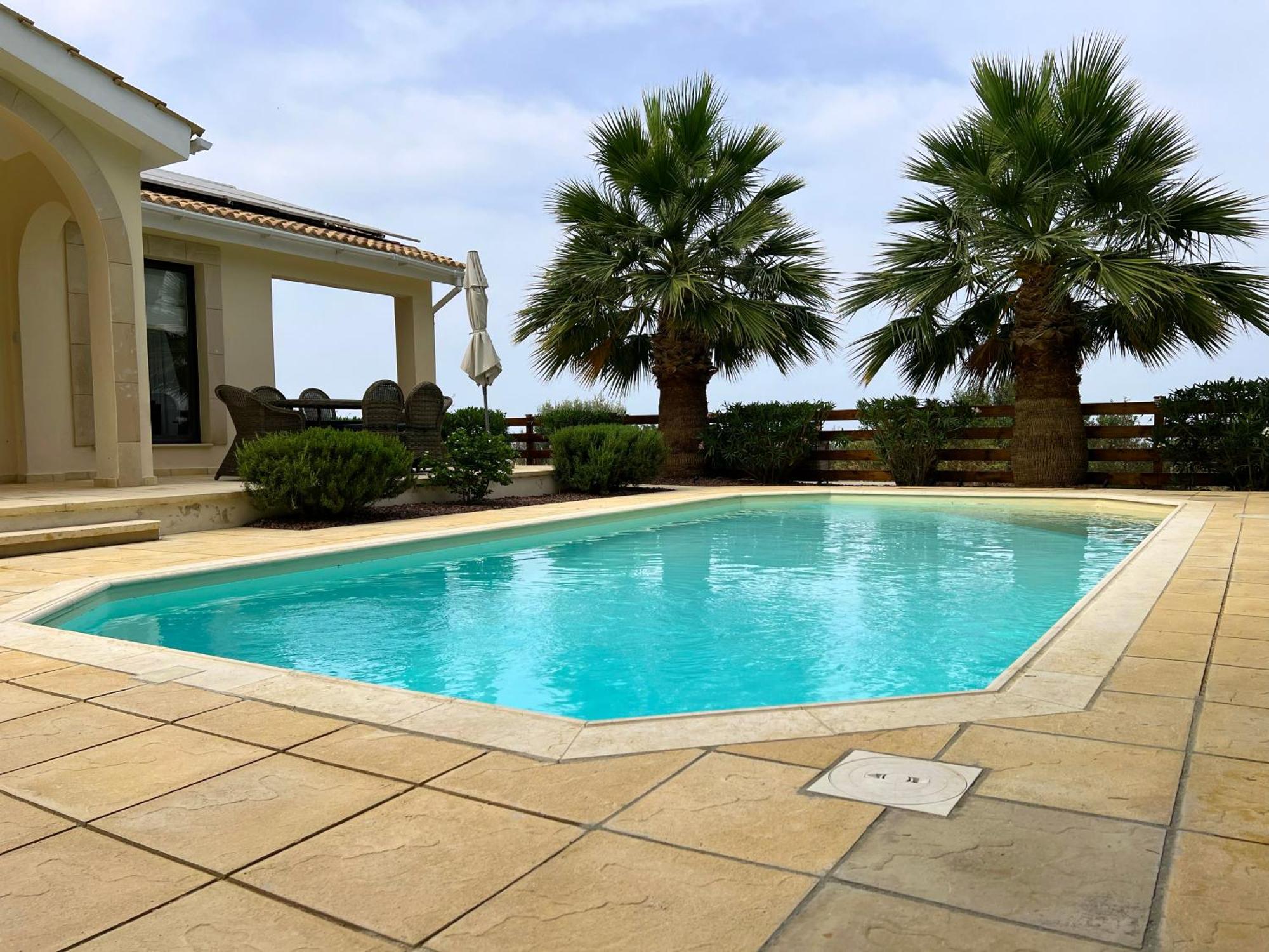 Pleiades - Sea Views, Private Pool & Hot Tub Villa Kouklia