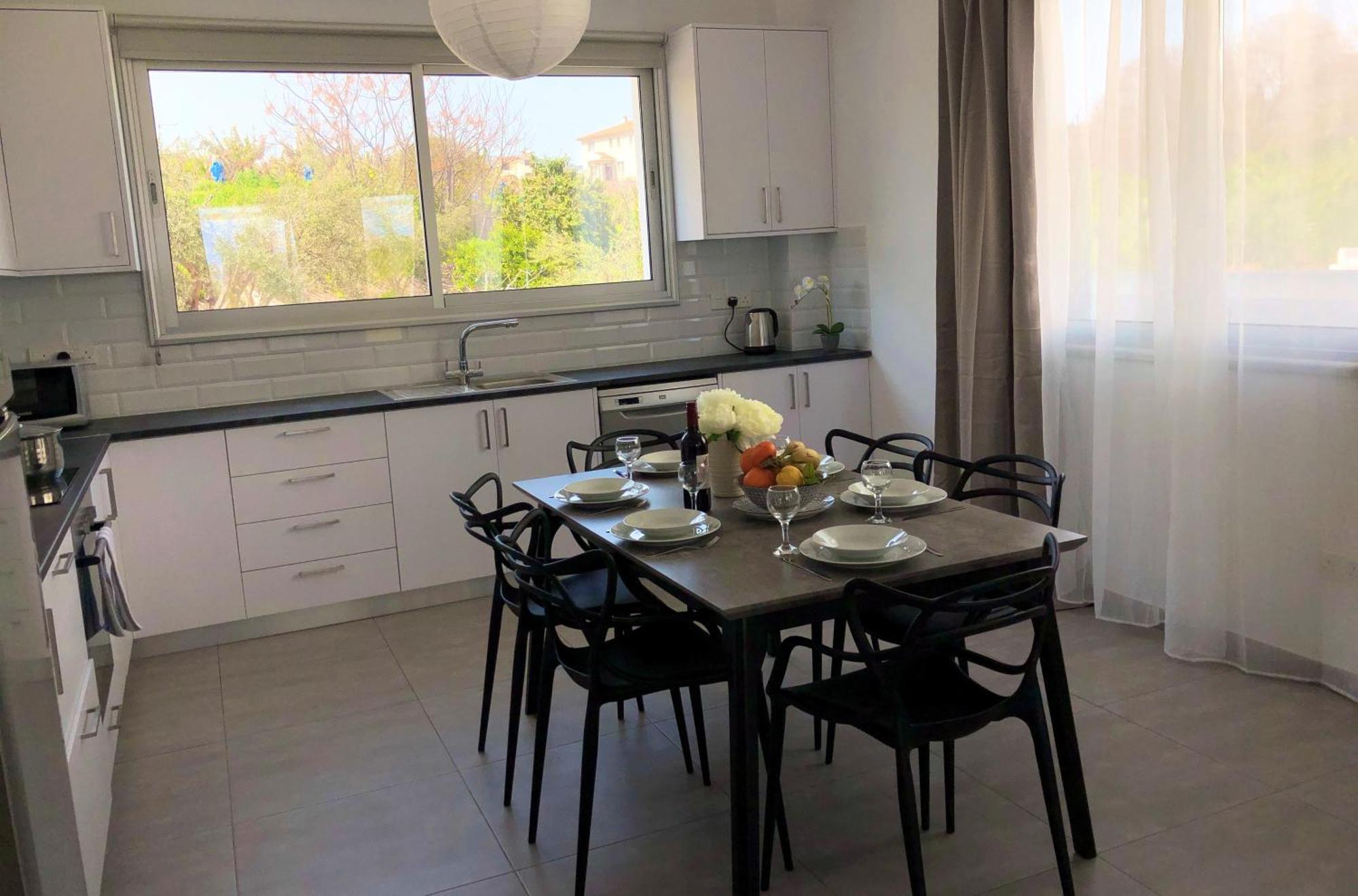 Sophia's Seaview Luxury