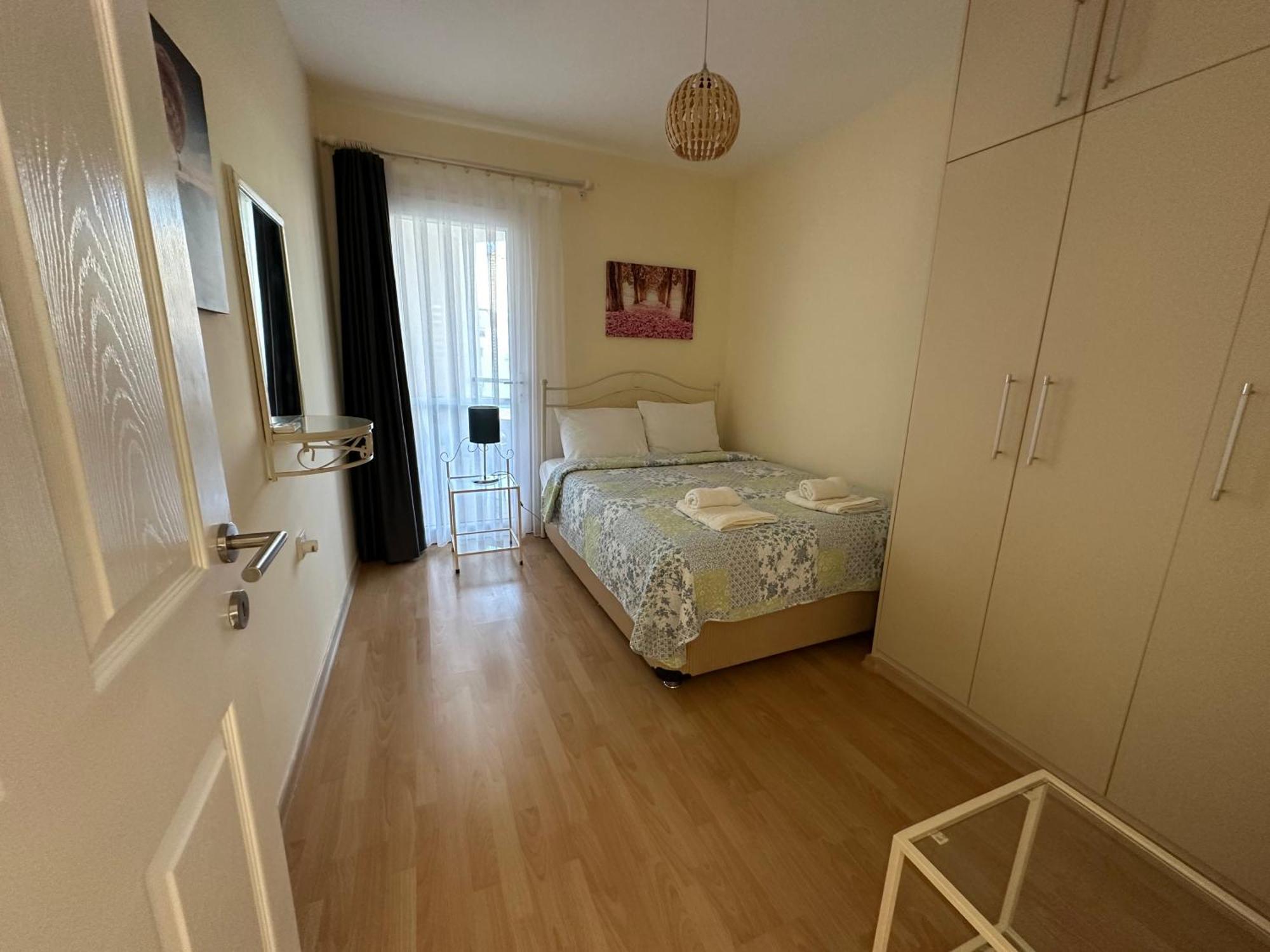 Thalassa Apartment