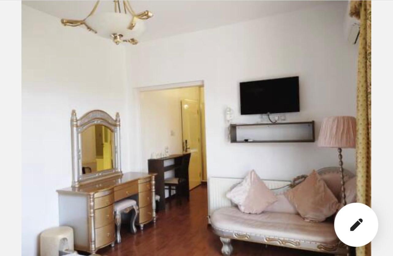 St Elena Boutique 3*