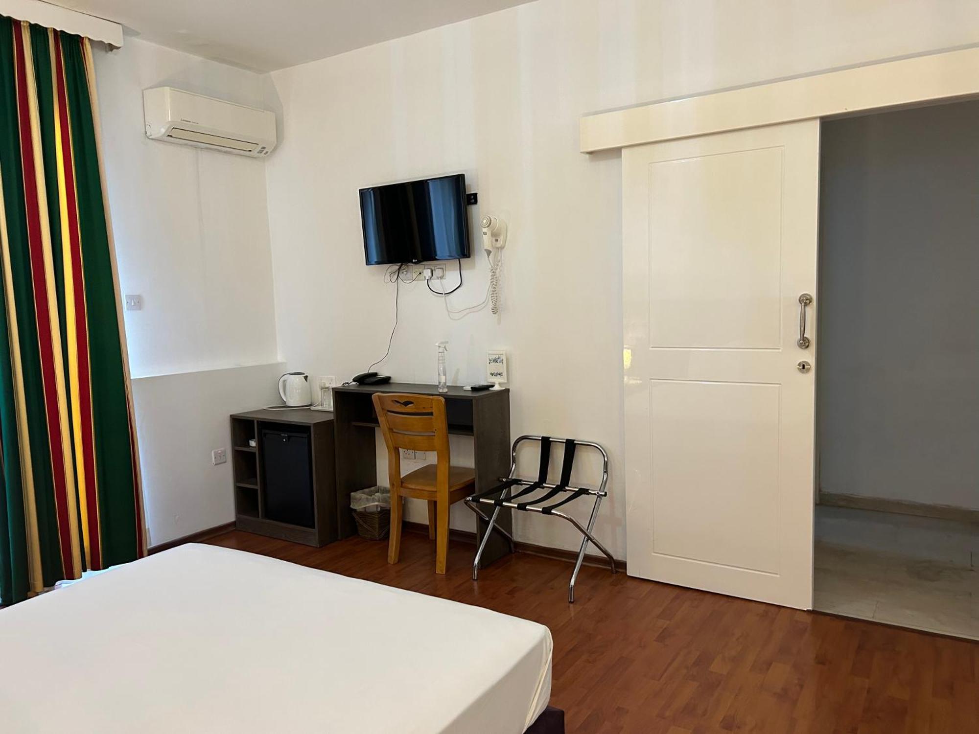 Hotel St Elena Boutique Larnaca