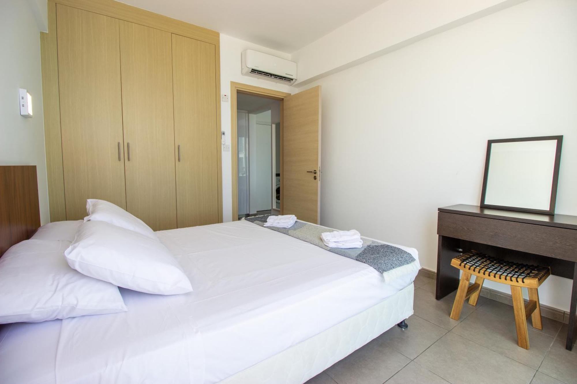 Stunning Sea-views Apt, Protaras