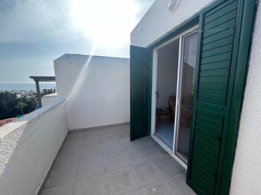 Pelagos Panorama 2b, Seaview, Pool
