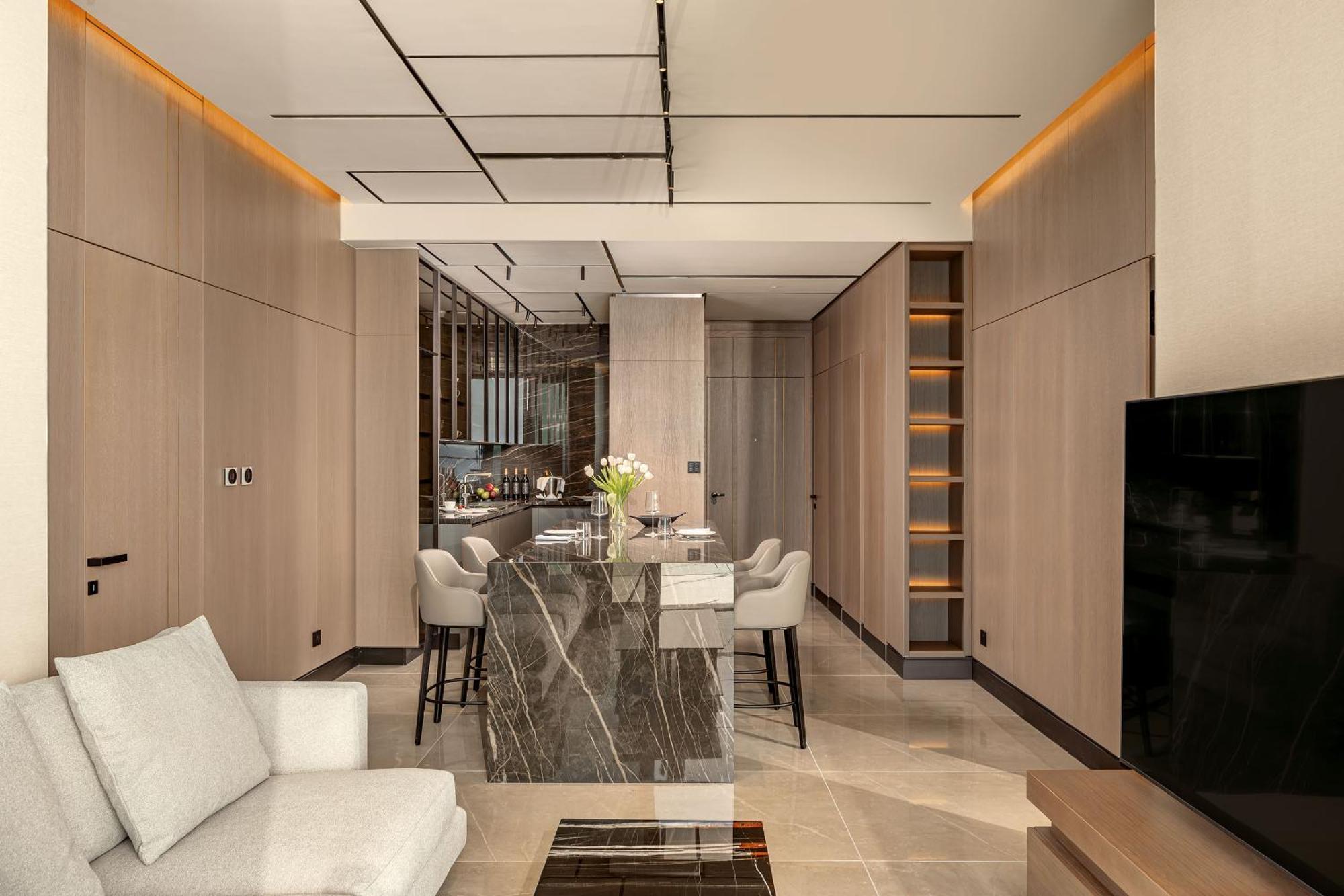 Aparthotel Amathus Residences