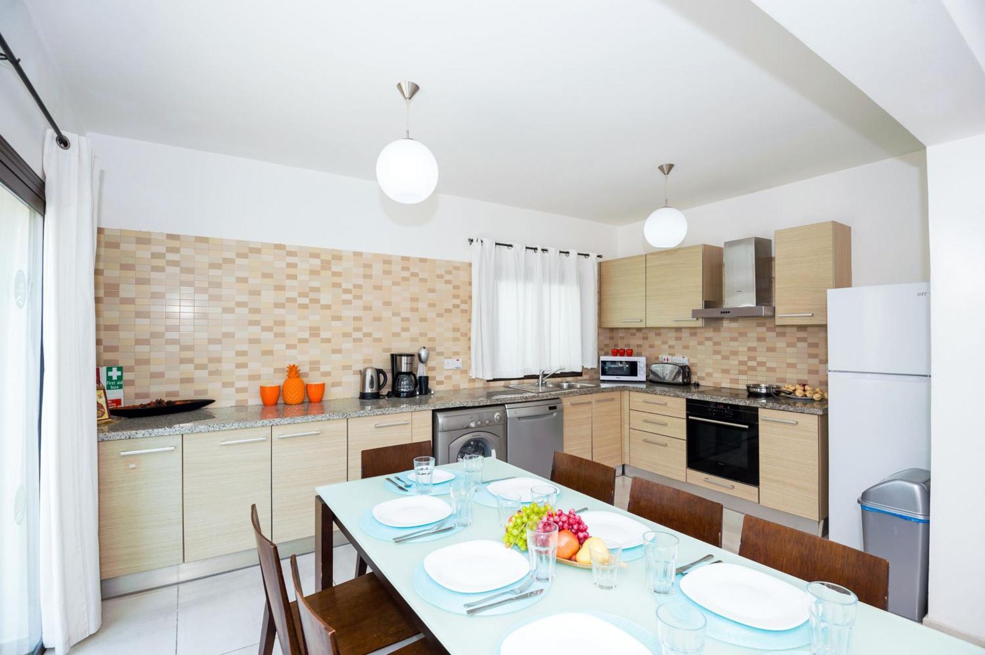 Abdera - 4bed With Private Pool * Protaras