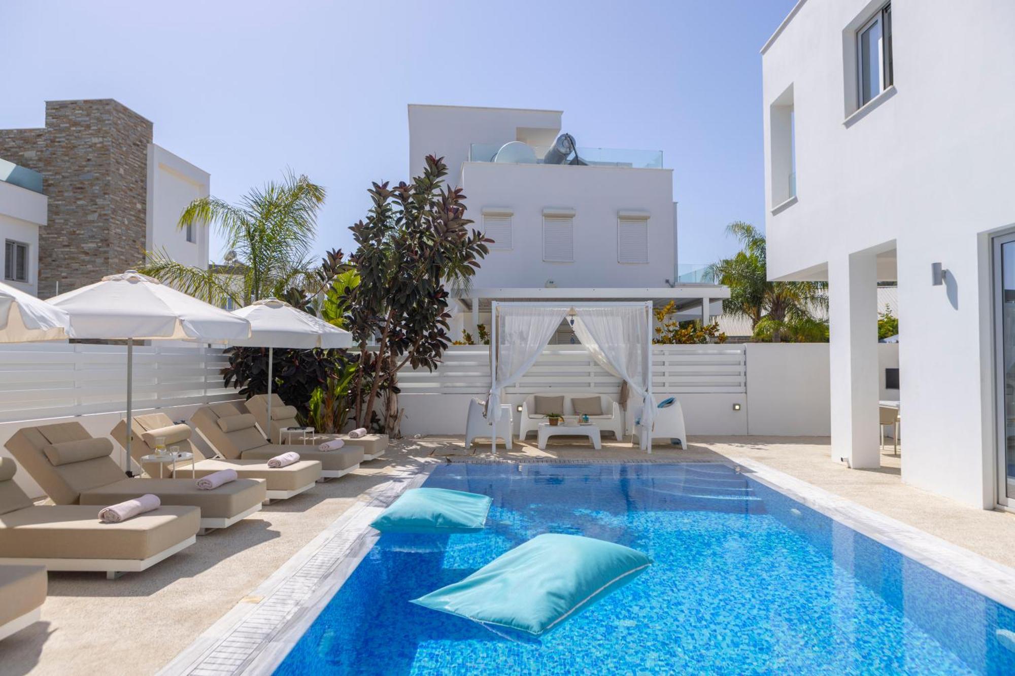 Villa Fig Tree Bay Residences 1 Lantiana Protaras