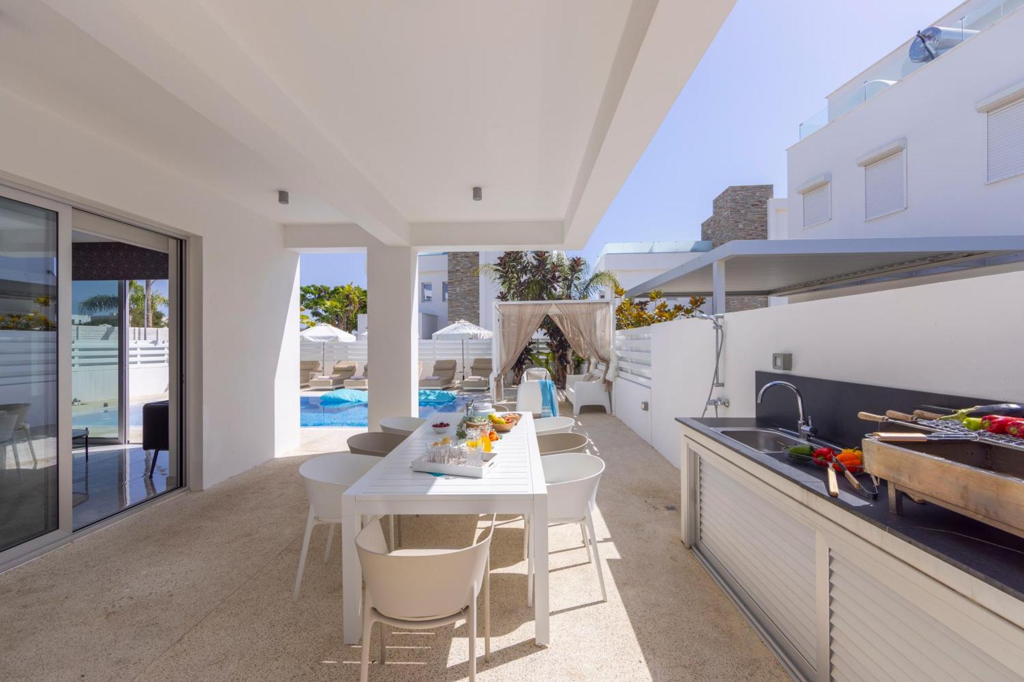 Villa Fig Tree Bay Residences 1 Lantiana