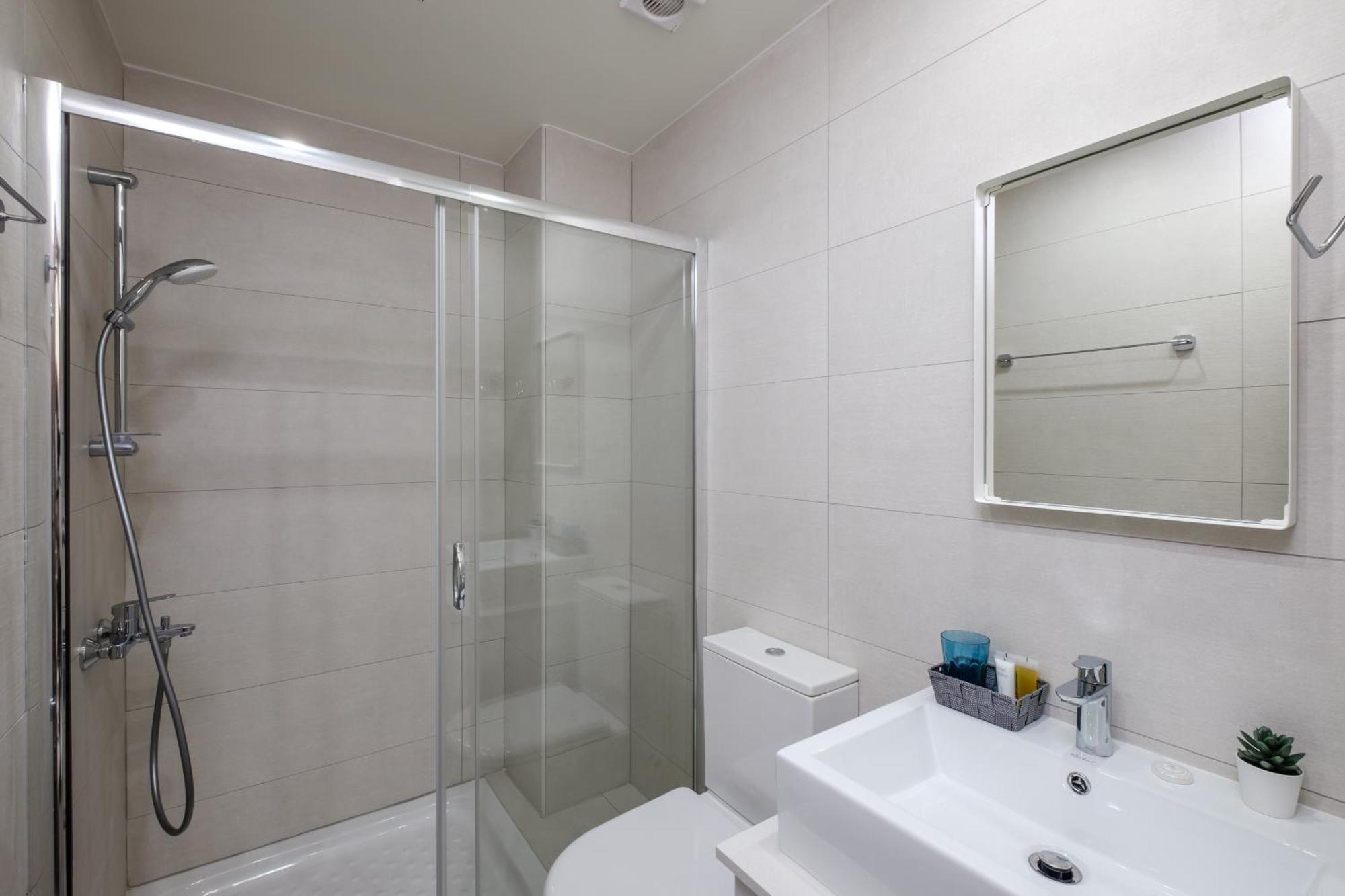 Appartement The Habitat Mediterraneo - Self Check-in Larnaca