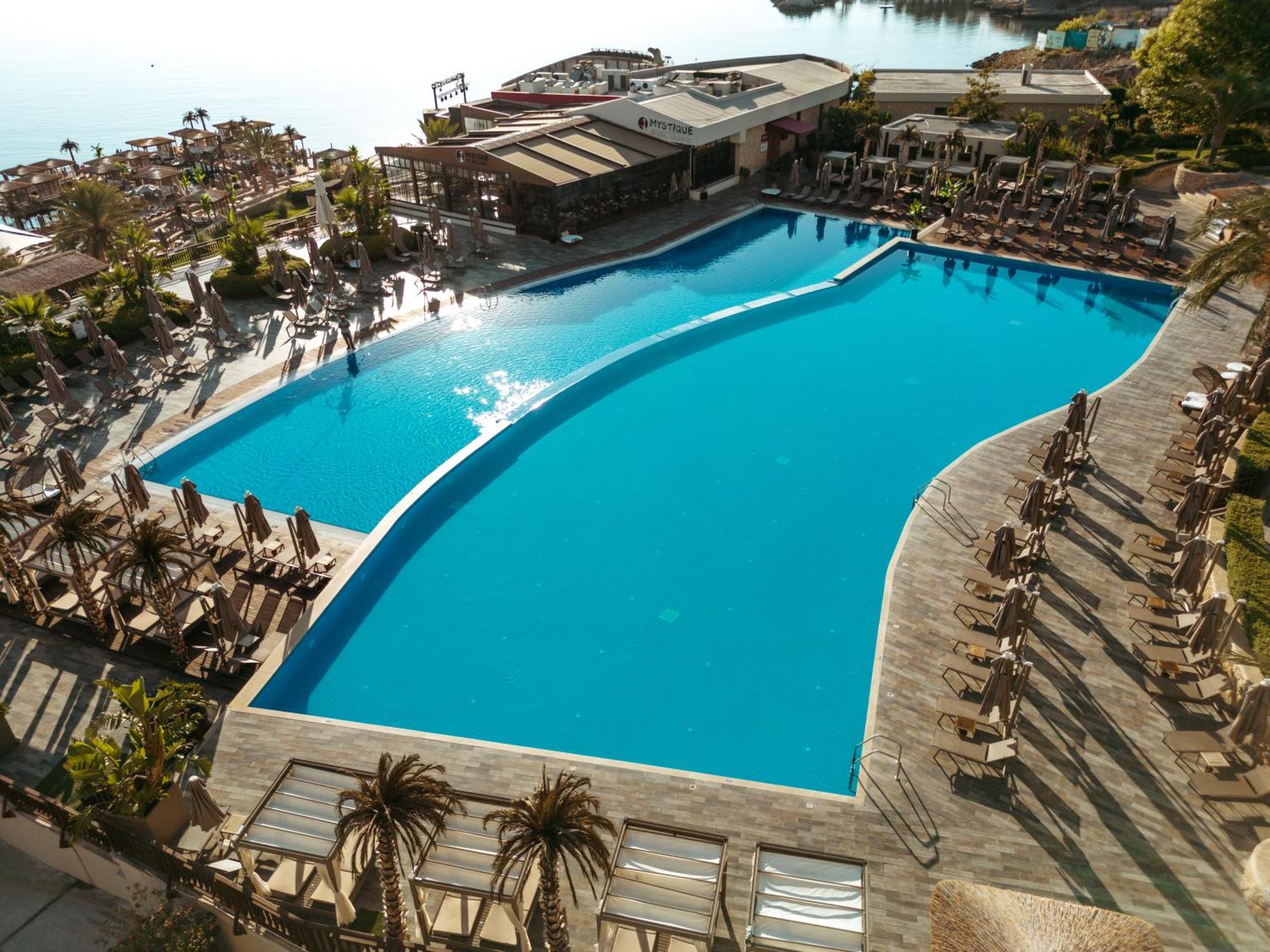 Lords Palace Casino 5*
